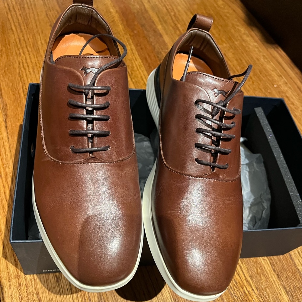 Mens shoes
